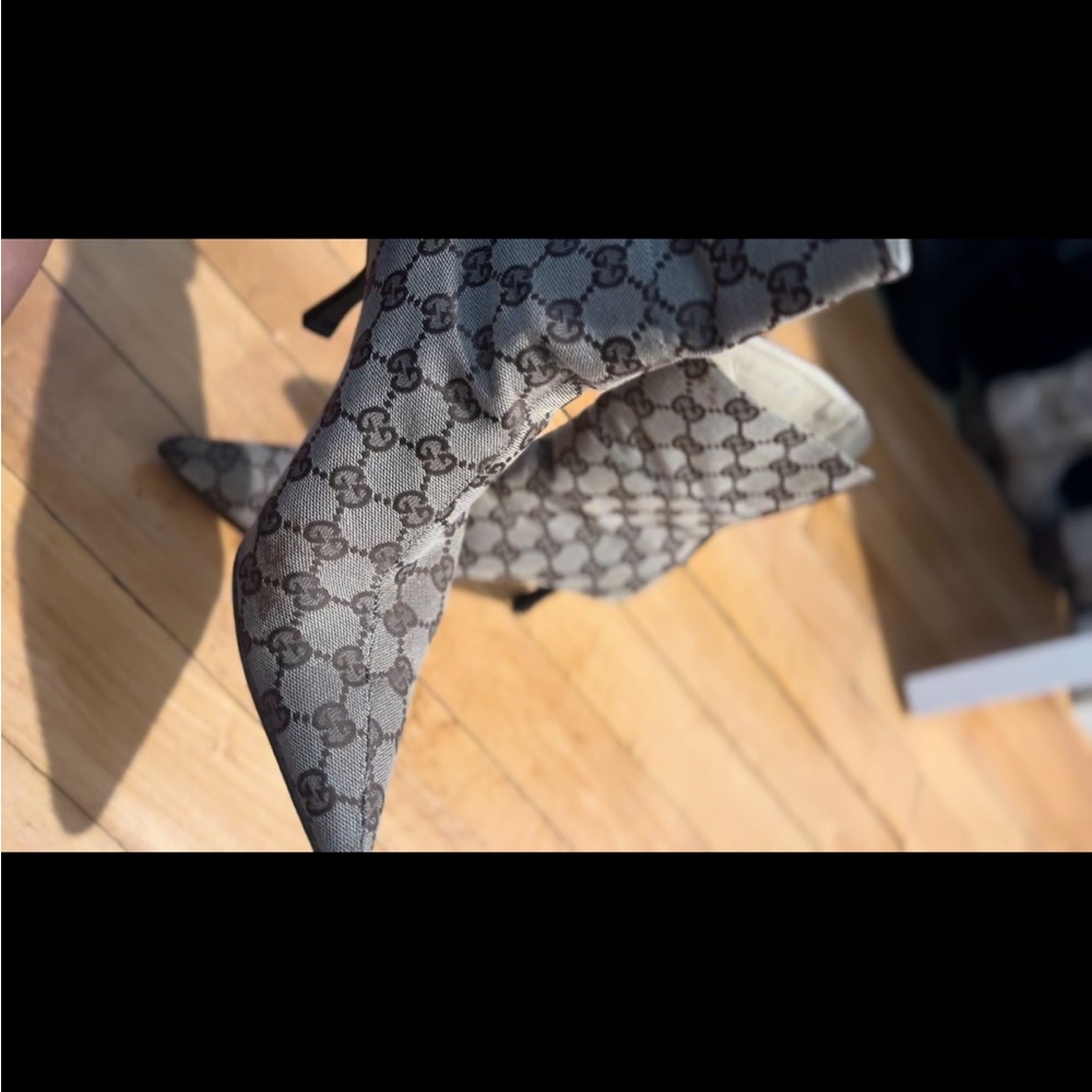 Gucci GG Monogram Boot Heels - Picture 6 of 6